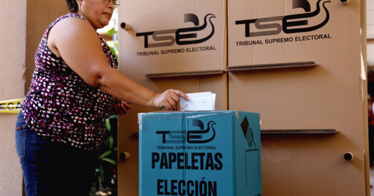 Elecciones del 2024 en El Salvador se realizarán durante dos días